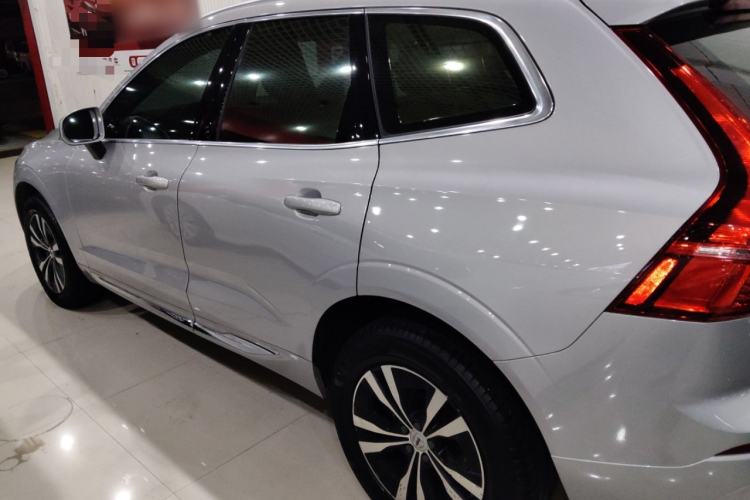 Used Volvo XC60 2023 B5 4x4 Smart Luxury Edition
