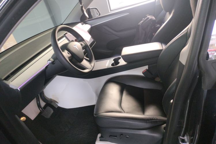 Used Tesla Model Y 2024 Rear-Wheel-Drive Version