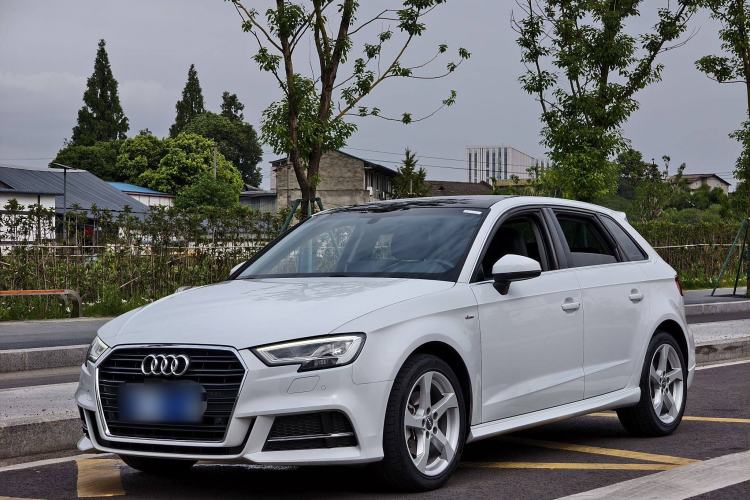 Used Audi A3 2019 Sportback 35 TFSI Fashion Edition China V
