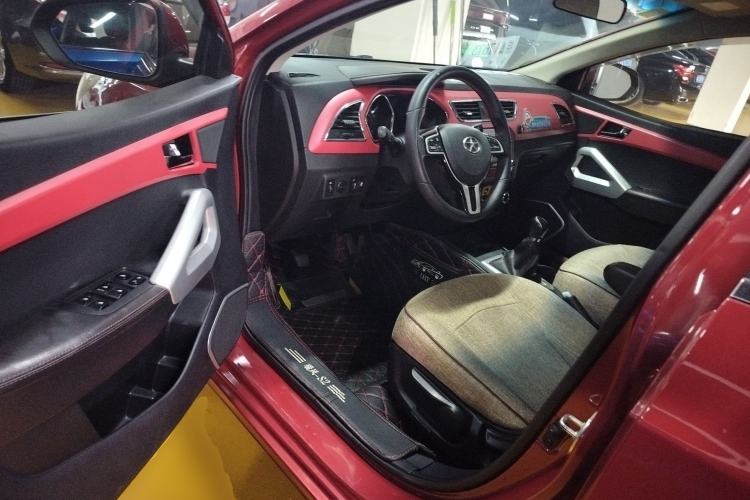 Used  Refine S2 2015 1.5L Manual Luxury Smart Model
