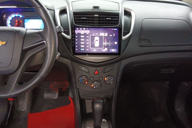 Used Chevrolet Trax 2016 1.4T Automatic Two-Wheel Drive Comfort Version with Sunroof
