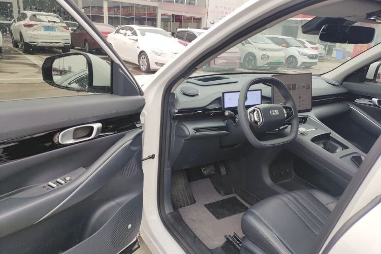 Used  E5 2024 530km Starship Edition