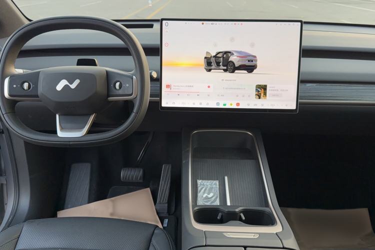 Used ONVO L60 2024 60 kWh Rear-Drive Version
