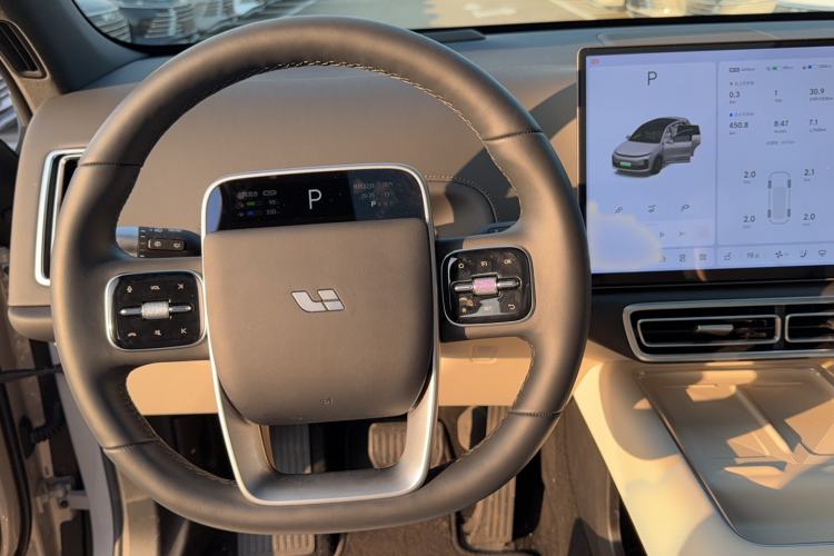 Used Li Auto L6 2025 Pro Smart Refresh Edition
