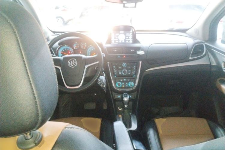 Used Buick Encore 2015 1.4T Automatic Two-Wheel Drive Urban Elite Version
