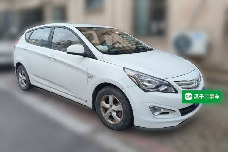 Used Hyundai Verna Ray 2014 1.4L Automatic GLX
