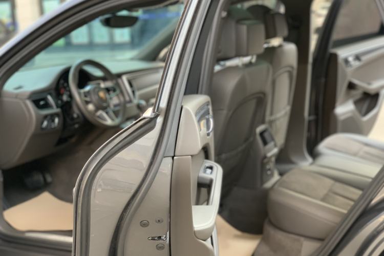 Used Porsche Macan 2014 Macan 2.0T