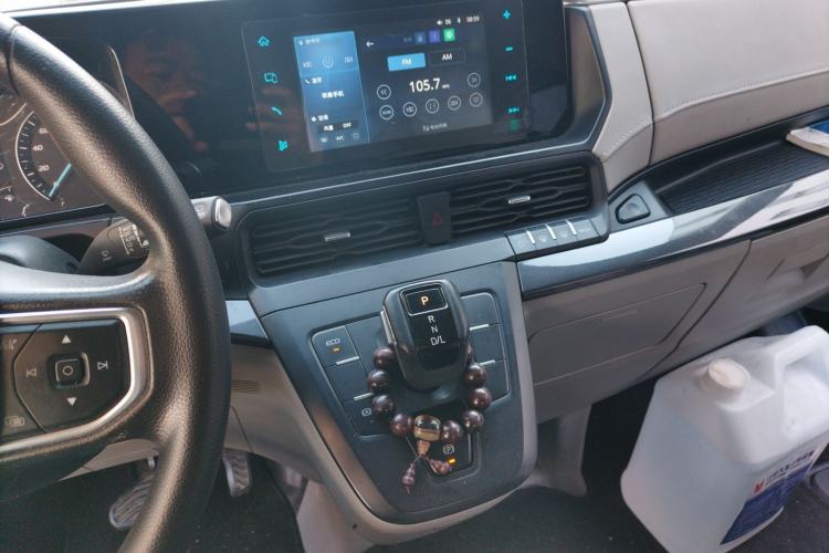 Used Ford Transit 2023 2.0T Diesel Automatic Commercial & Travel Version Mid-axle Low-roof Design 7/8/9-Seater