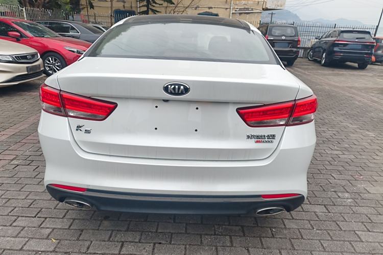 Used Kia K5 2017 2.0L Automatic 15th Anniversary Special Edition LUX
