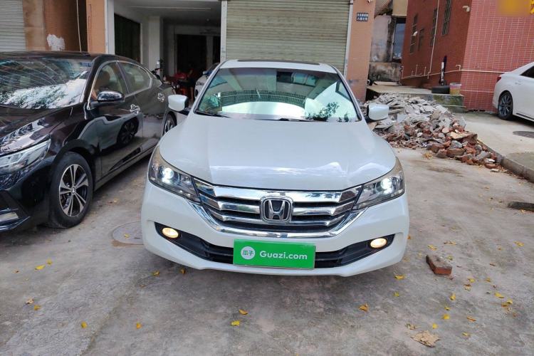 Used Honda Accord 2015 2.0L LX Comfort Edition
