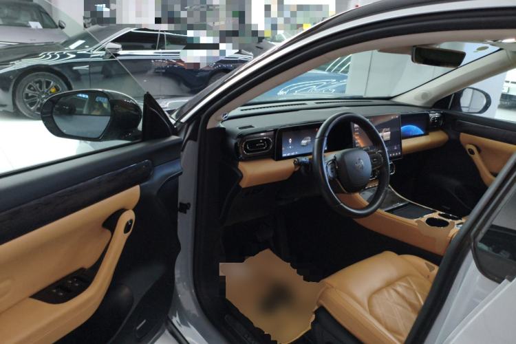 Used Leapmotor C11 2024 Range-Extended 300 Luxury Edition
