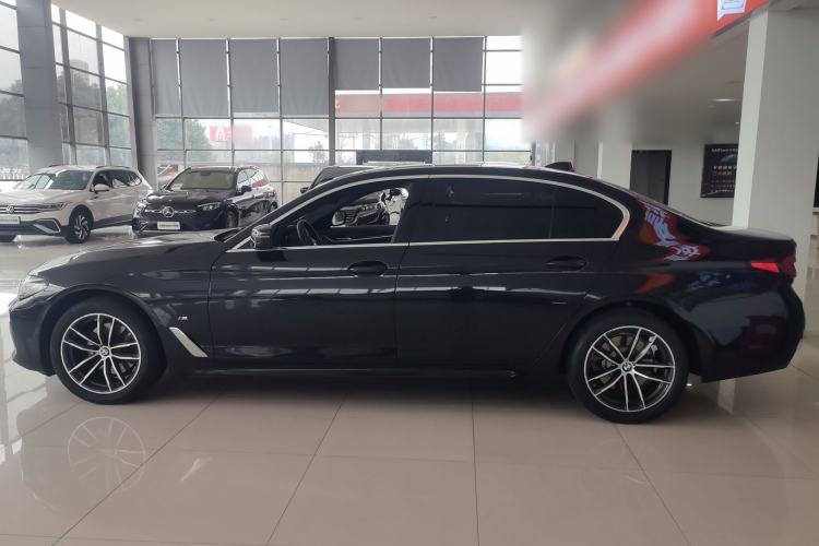 Used BMW 5 Series 2022 Restyled 525Li M Sport Package
