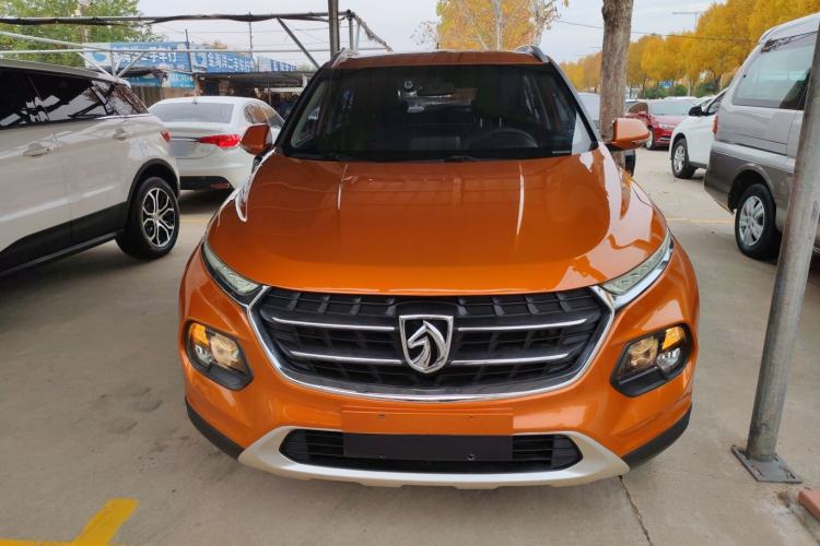Used Baojun 510 2017 1.5L Automatic Fashion Model
