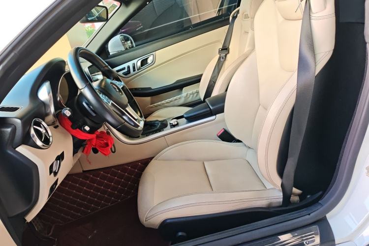 Used Mercedes-Benz SLK-Class 2011 SLK 200 Fashion Model
