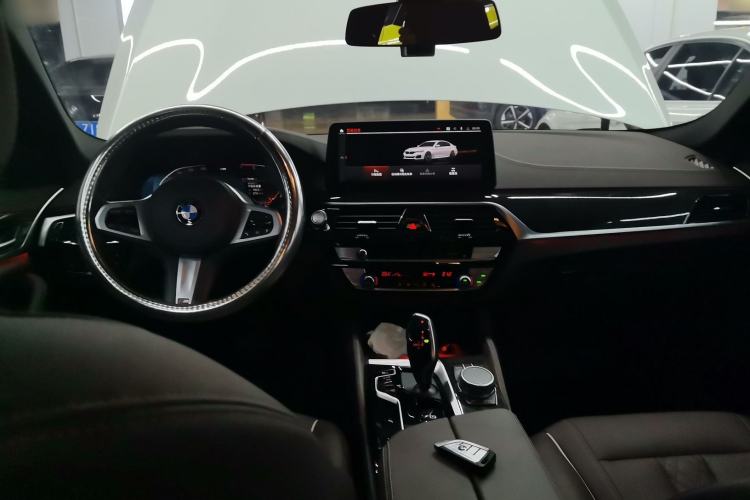 Used BMW 5 Series 2021 525Li M Sport Package
