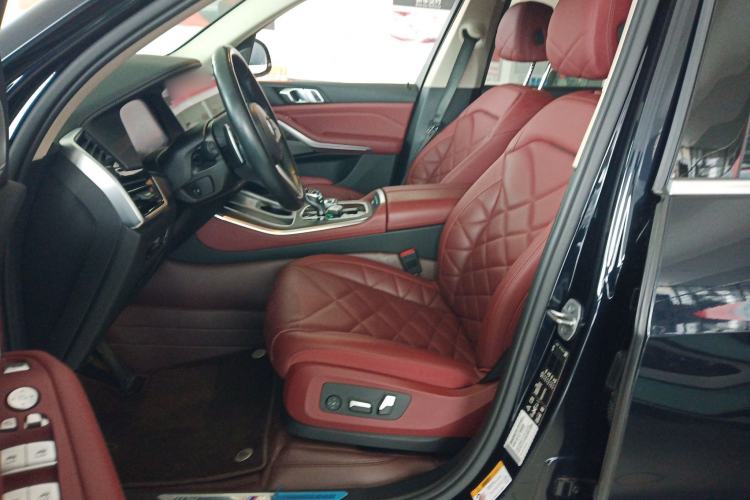 Used BMW X5 2022 Restyled xDrive 30Li Luxury Version M Sport Package