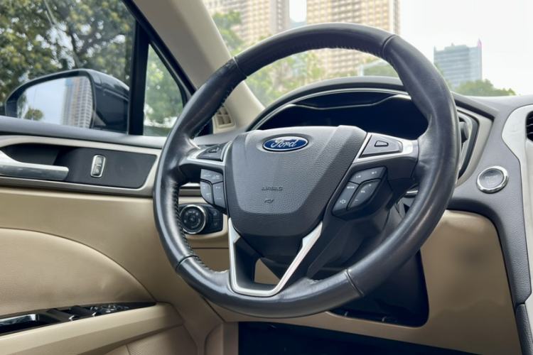 Used Ford Mondeo 2013 2.0L GTDi 200 Fashion Edition