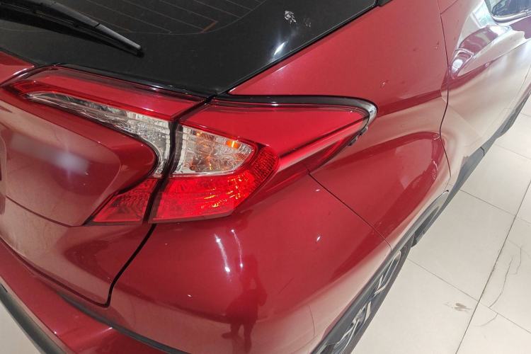 Used Toyota C-HR 2020 2.0L Leading Edition
