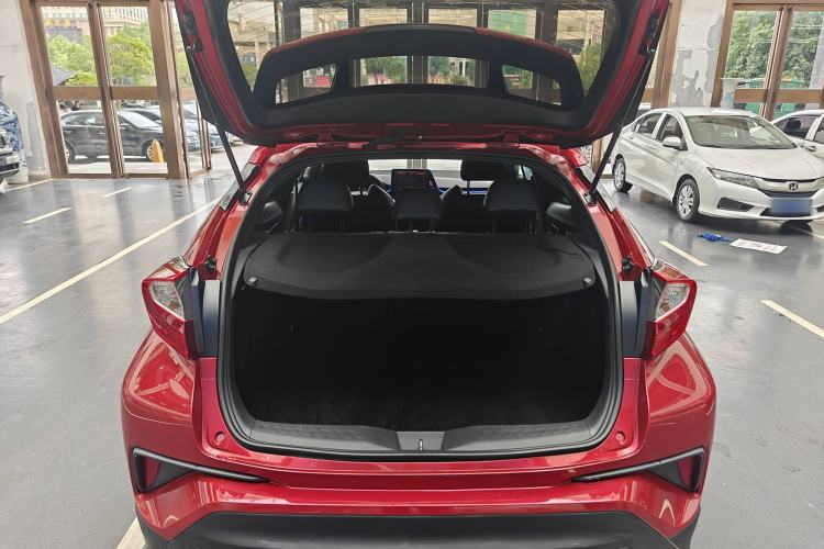 Used Toyota C-HR 2020 2.0L Leading Edition
