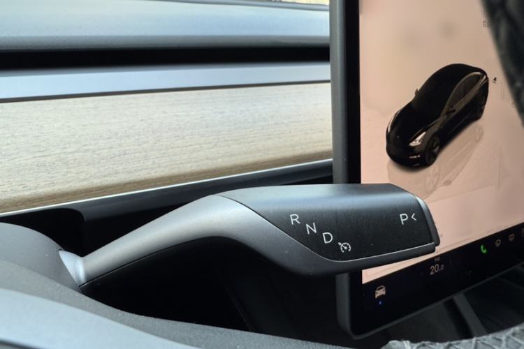 Used Tesla Model 3 2022 Rear-Wheel-Drive Version