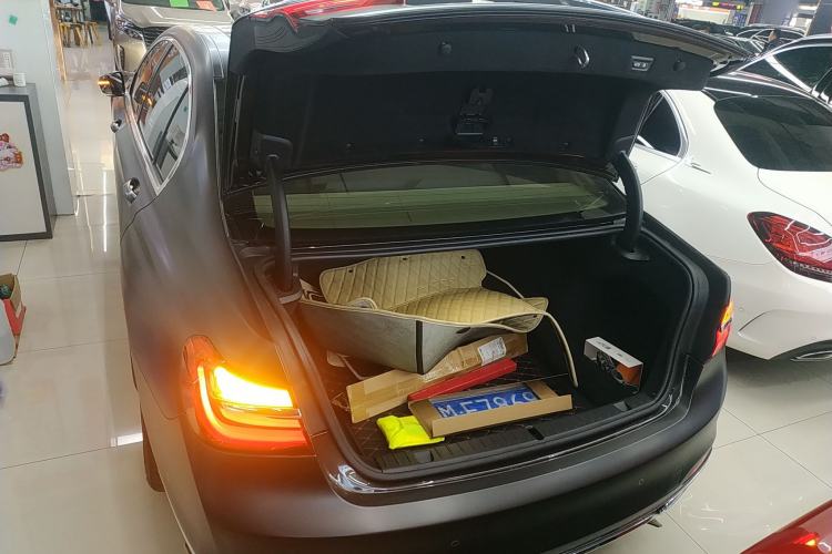 Used BMW 7 Series 2018 730Li Luxury Model Excellence Package