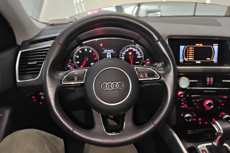 Used Audi Q5 2015 40 TFSI Technology Edition