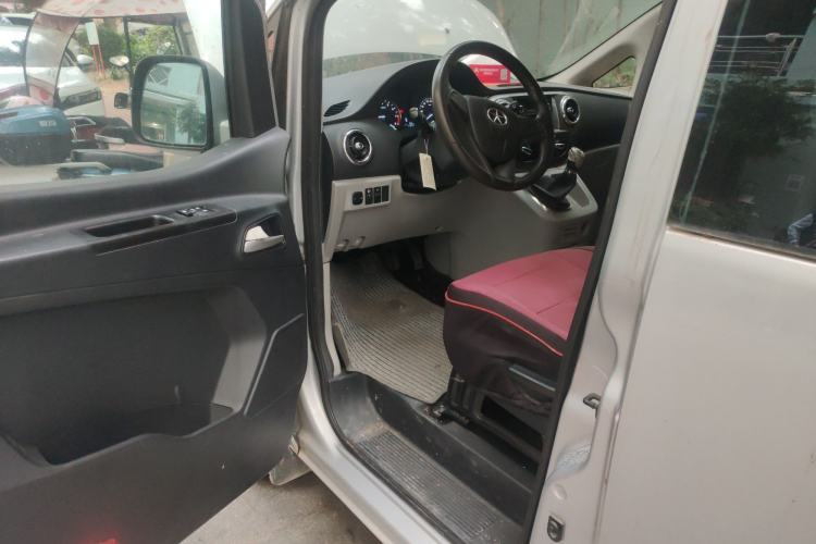 Used JAC Refine M3 2015 Maker Edition 1.6L Luxury Smart Version