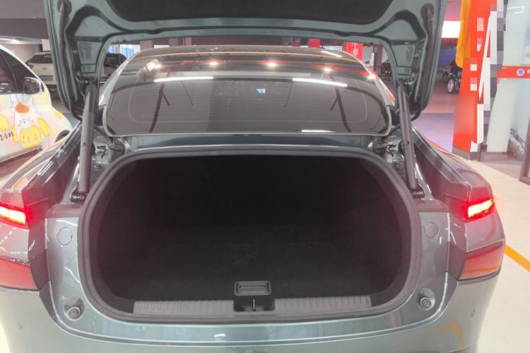 Used XPeng P7 2023 P7i 702 Pro
