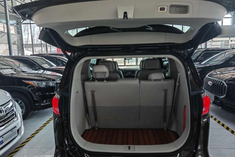 Used Buick GL8 2018 ES 28T Comfort Model China VI Standard
