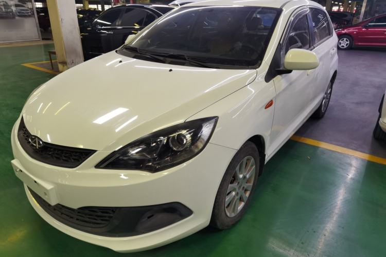 Used Chery Fengyun 2 2013 Hatchback 1.5L Manual Ruiyi Edition
