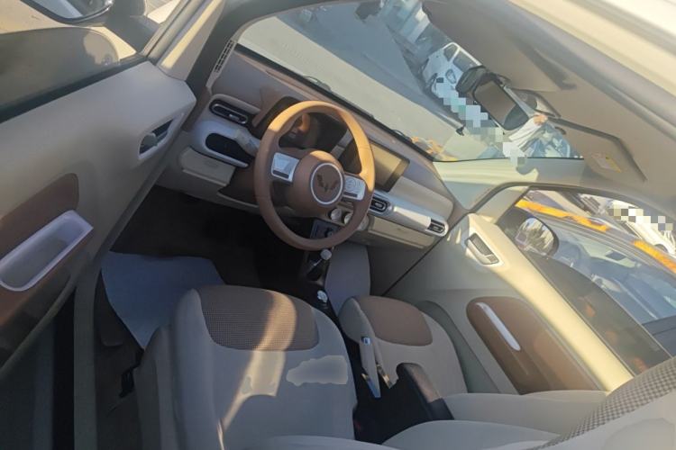 Used Wuling Hongguang MINIEV 2024 3rd Generation 215km Advanced Version