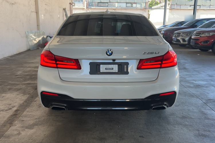 Used BMW 5 Series 2020 525Li M Sport Package