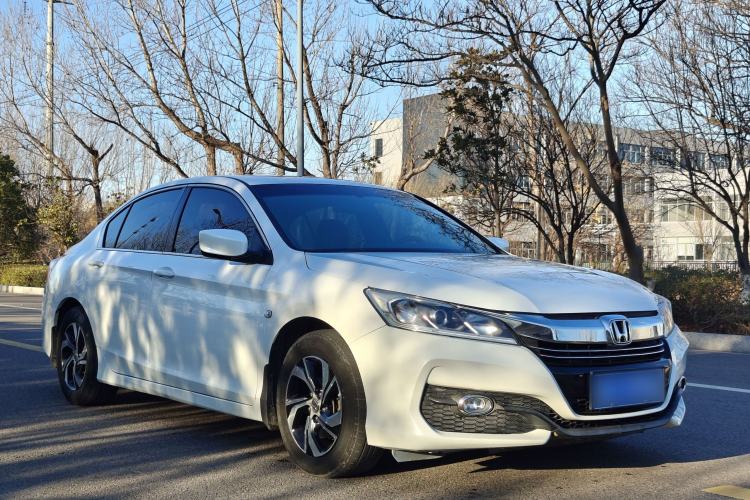 Used Honda Accord 2016 2.0L Comfort Edition
