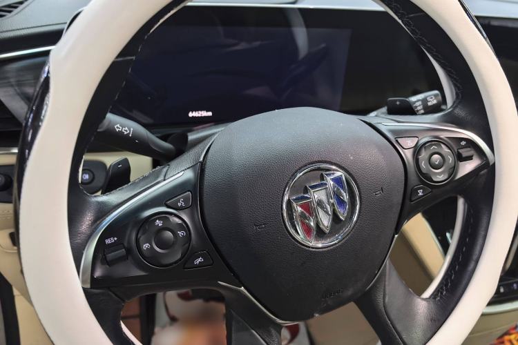 Used Buick GL8 2023 ES Lu Zun Deluxe Model
