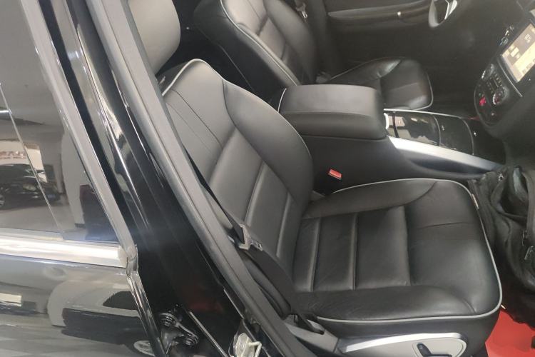 Used Mercedes-Benz R-Class 2017 R 320 4MATIC Business Edition Prestige Model