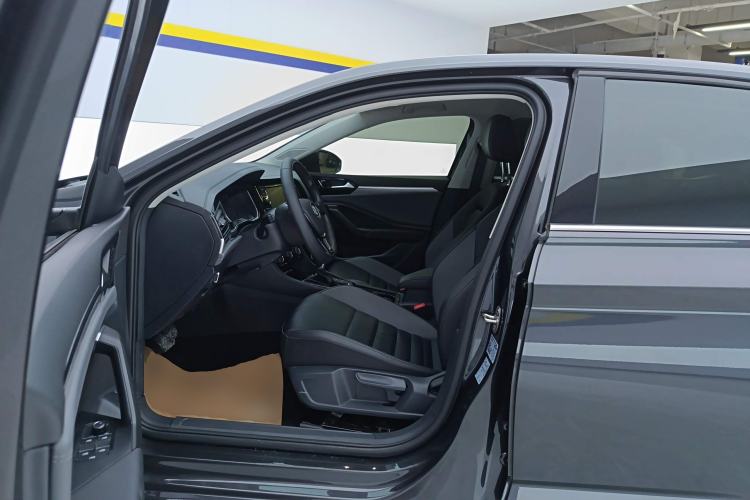 Used Volkswagen Sagitar 2019 200TSI DSG Comfort Version China VI Standard
