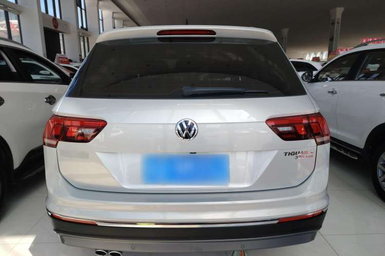 Used Volkswagen Tiguan L 2017 330TSI Automatic Two-Wheel Drive Luxury Edition
