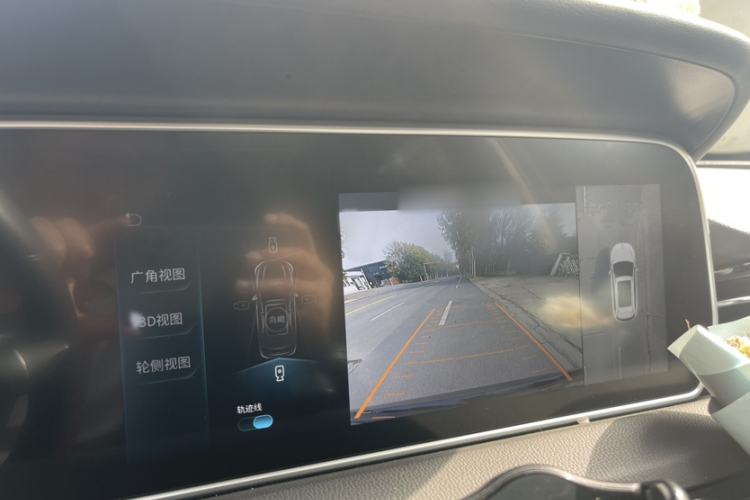 Used Hongqi HS5 2022 Revised Version 2.0T Smart Connect Flagship Edition
