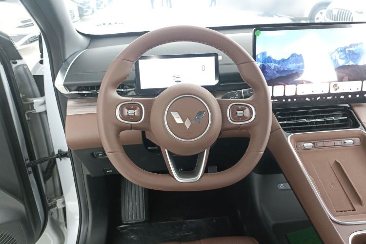 Used Wuling Xingguang S 2025 Model, 130km Flagship Edition
