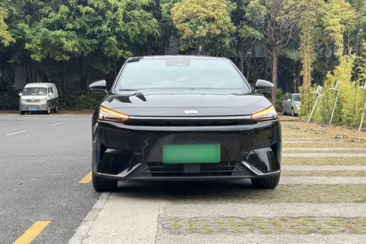 Used Geely Galaxy L6 2024 125km PLUS Dragon Edition