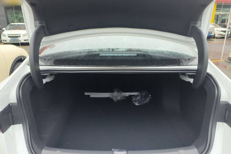 Used BYD Qin PLUS 2025 DM-i Smart Drive 55KM Leading Model
