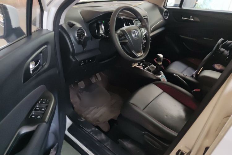 Used Changan CS15 2016 1.5L Manual Fashion Edition
