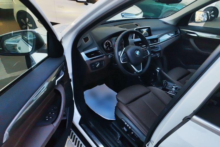 Used BMW X1 2018 xDrive20Li Luxury Edition
