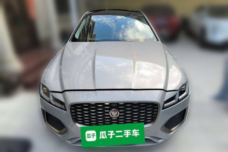 Used Jaguar XFL 2023 XFL 2.0T P250 Two-Wheel-Drive Prestige Luxury Gold Edition
