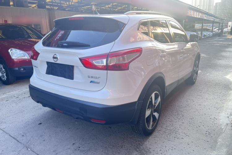 Used Nissan Qashqai 2016 2.0L CVT Luxury Edition
