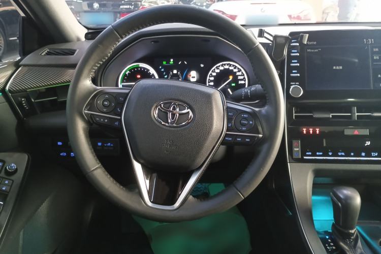 Used Toyota Avalon 2019 Dual-Engine 2.5L Luxury Edition China VI Standard
