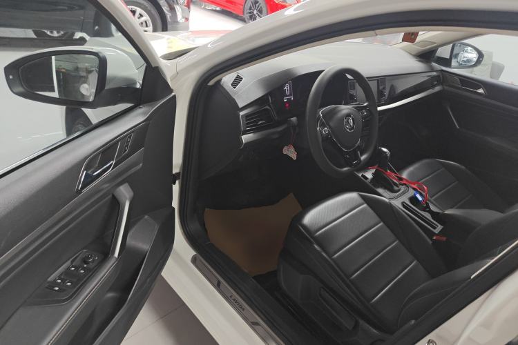 Used Volkswagen Lavida 2019 1.5L Automatic Comfort Edition China VI Standard