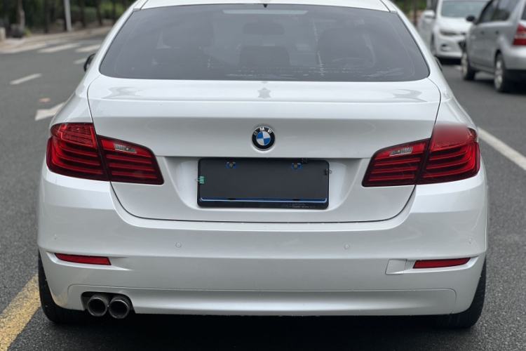 Used BMW 5 Series 2015 520i Elegant Edition
