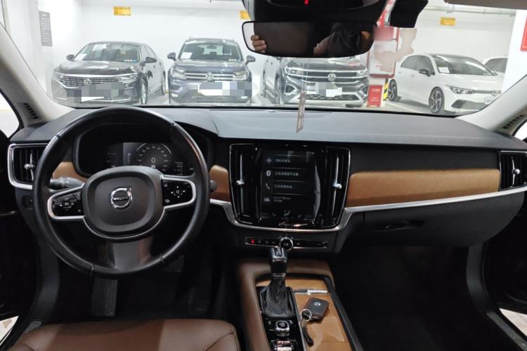 Used Volvo S90 2019 T5 Zhiyi Edition
