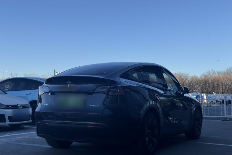 Used Tesla Model Y 2024 Rear-Wheel-Drive Version
